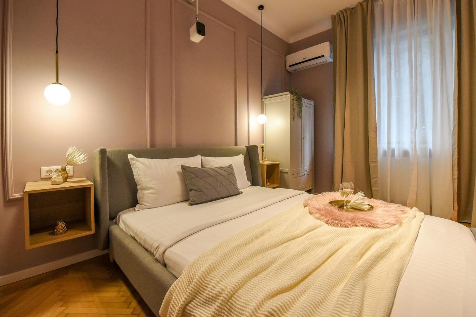 Modern Stay - Central Studios With Wall Projector Near Radisson Бухарест Номер фото